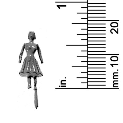 1/8&quot; SCALE STANDING FEMALE