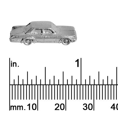 1/16&quot; SCALE 4 DOOR SEDAN