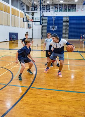 Lakers Co-Ed Basketball Camp  (July 7-July 11)
