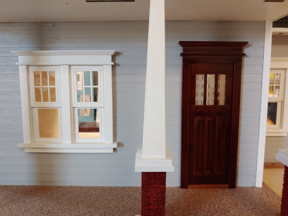 Clarkson Craftsman Cottage Dollhouse 1:12 scale
