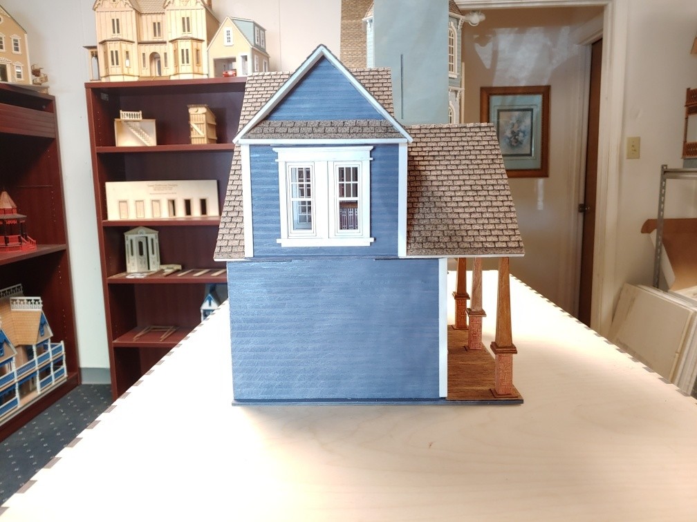 Clarkson Craftsman Cottage Dollhouse 1:24 scale