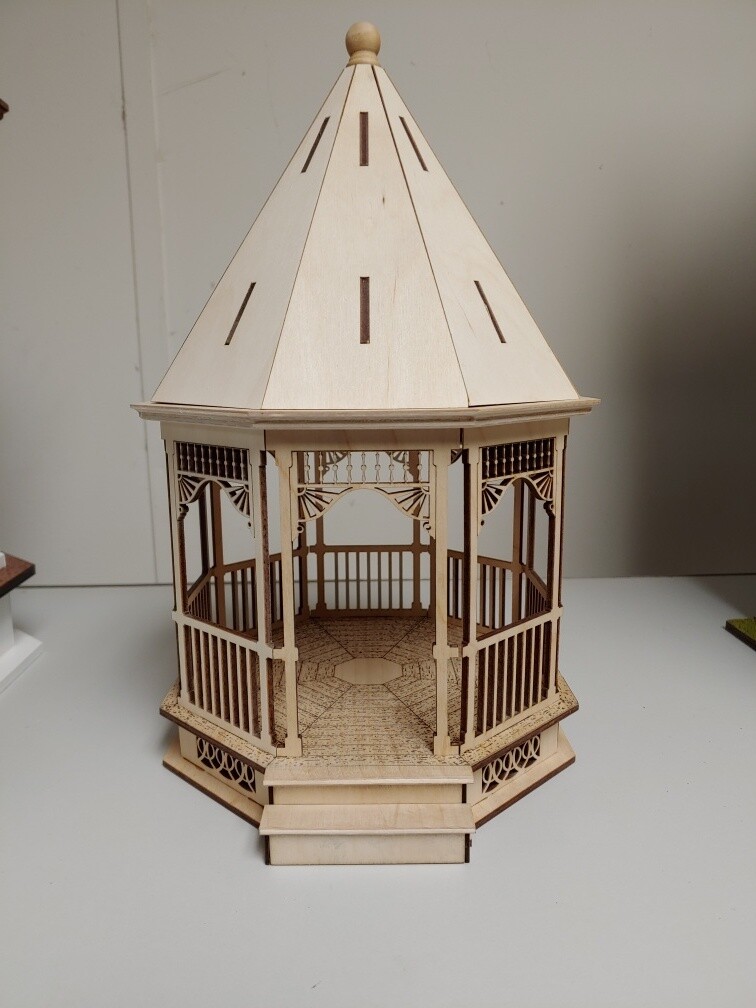 Large Victorian Gazebo 1:24 scale
