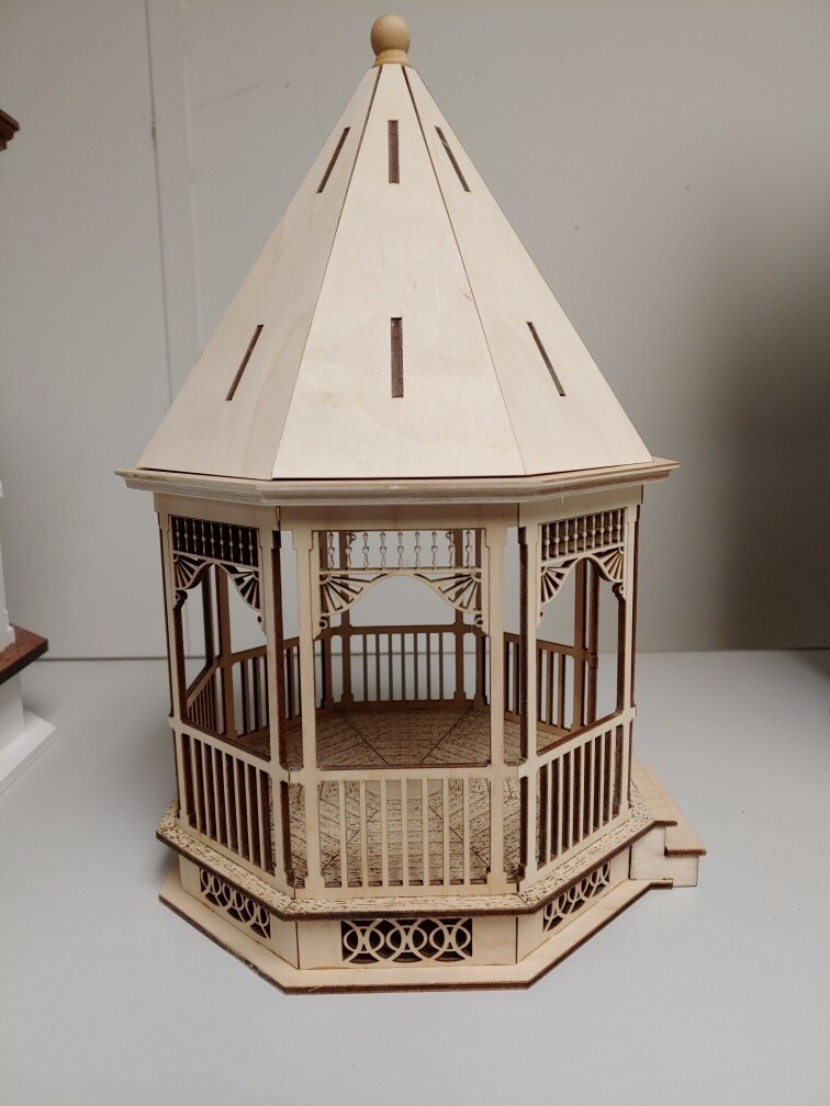 Large Victorian Gazebo 1:24 scale