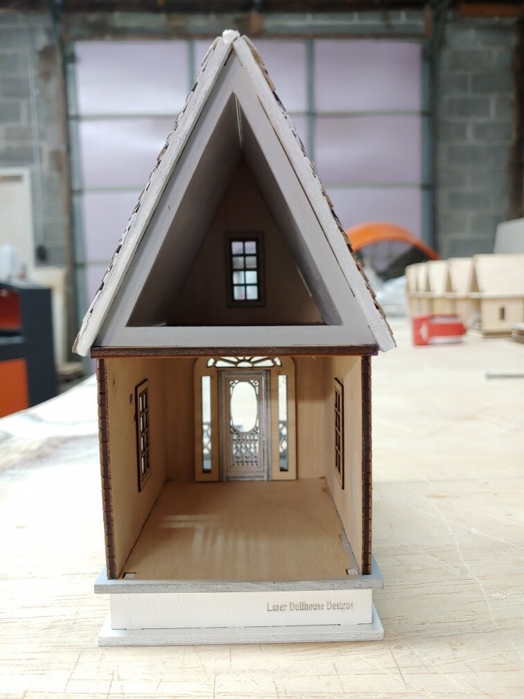 Little Ann Cottage 1:48 scale Dollhouse