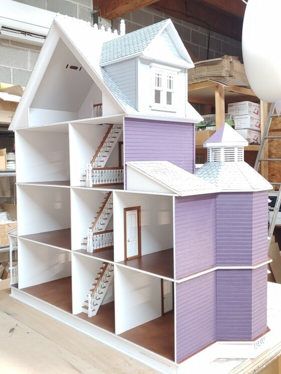 Ashley Gothic Victorian Generation 2 Dollhouse 1:12 scale kit