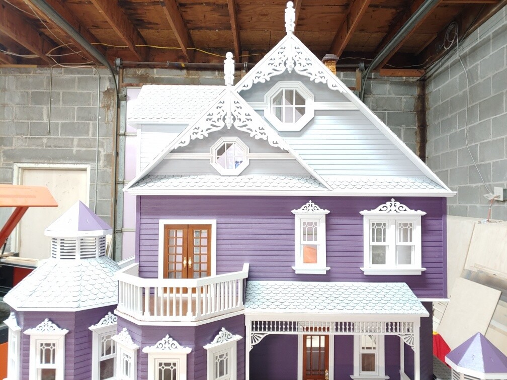 Ashley Gothic Victorian Generation 2 Dollhouse 1:12 scale kit