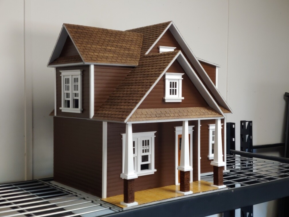 Clarkson Craftsman Cottage Dollhouse 1:12 scale