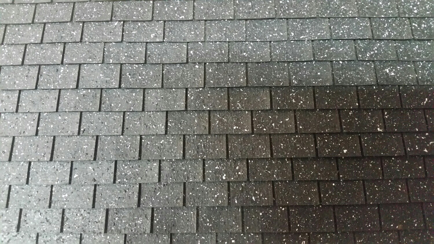 Black salt and pepper asphalt squarebutt shingles 1:48 scale