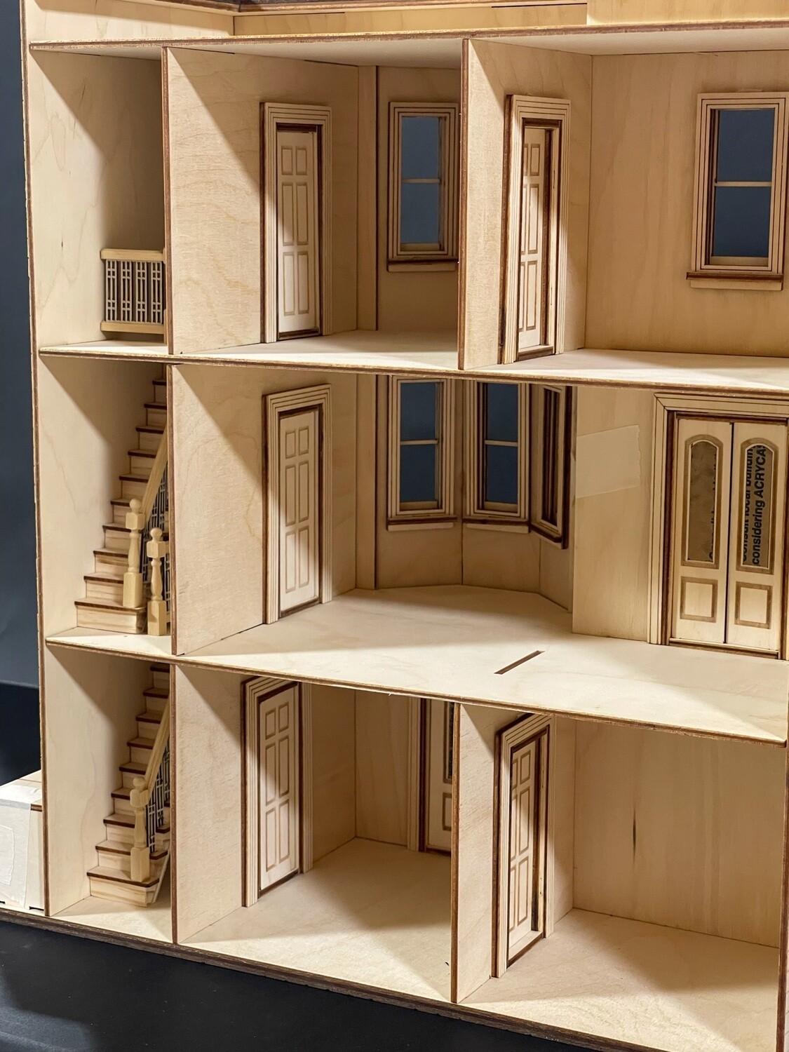 Park Ave. Grand Mansion 1:24 scale Dollhouse Kit