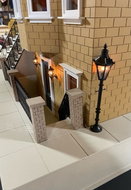 Park Ave Grand Mansion 1:12 Dollhouse