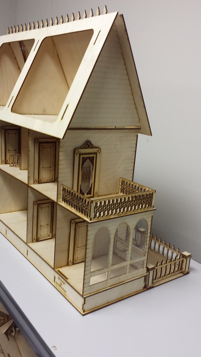 Stephanie Country Dollhouse