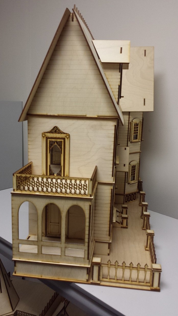 Stephanie Country Dollhouse