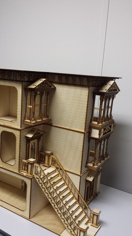 Lisa Painted Lady San Francisco Dollhouse