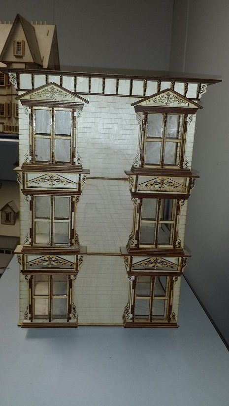 Lisa Painted Lady San Francisco Dollhouse