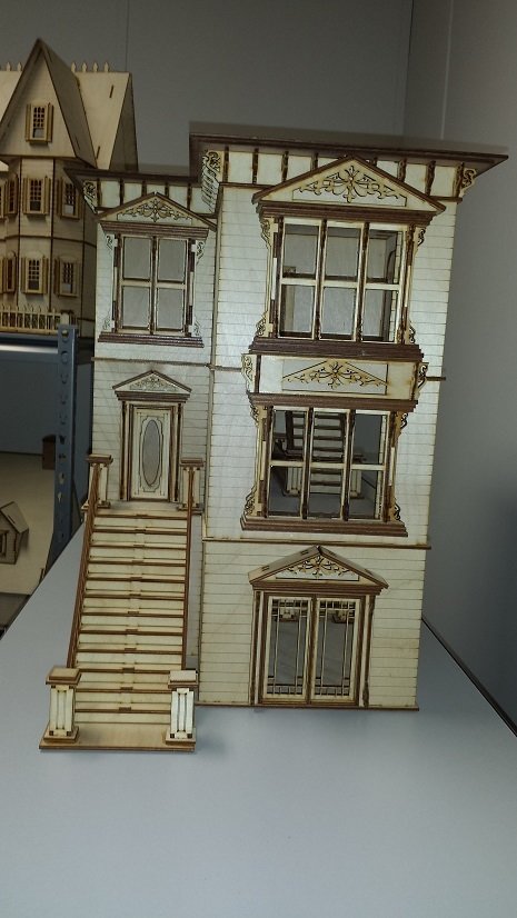 Lisa Painted Lady San Francisco Dollhouse