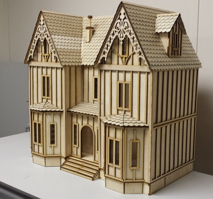 Kristiana Tudor Dollhouse 1:24 scale Dollhouse WITH OUT shingles