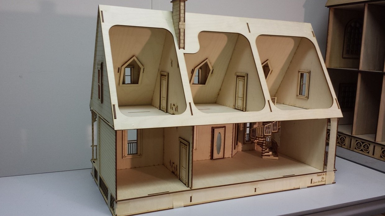 Alisha Country Dollhouse 1:24 scale