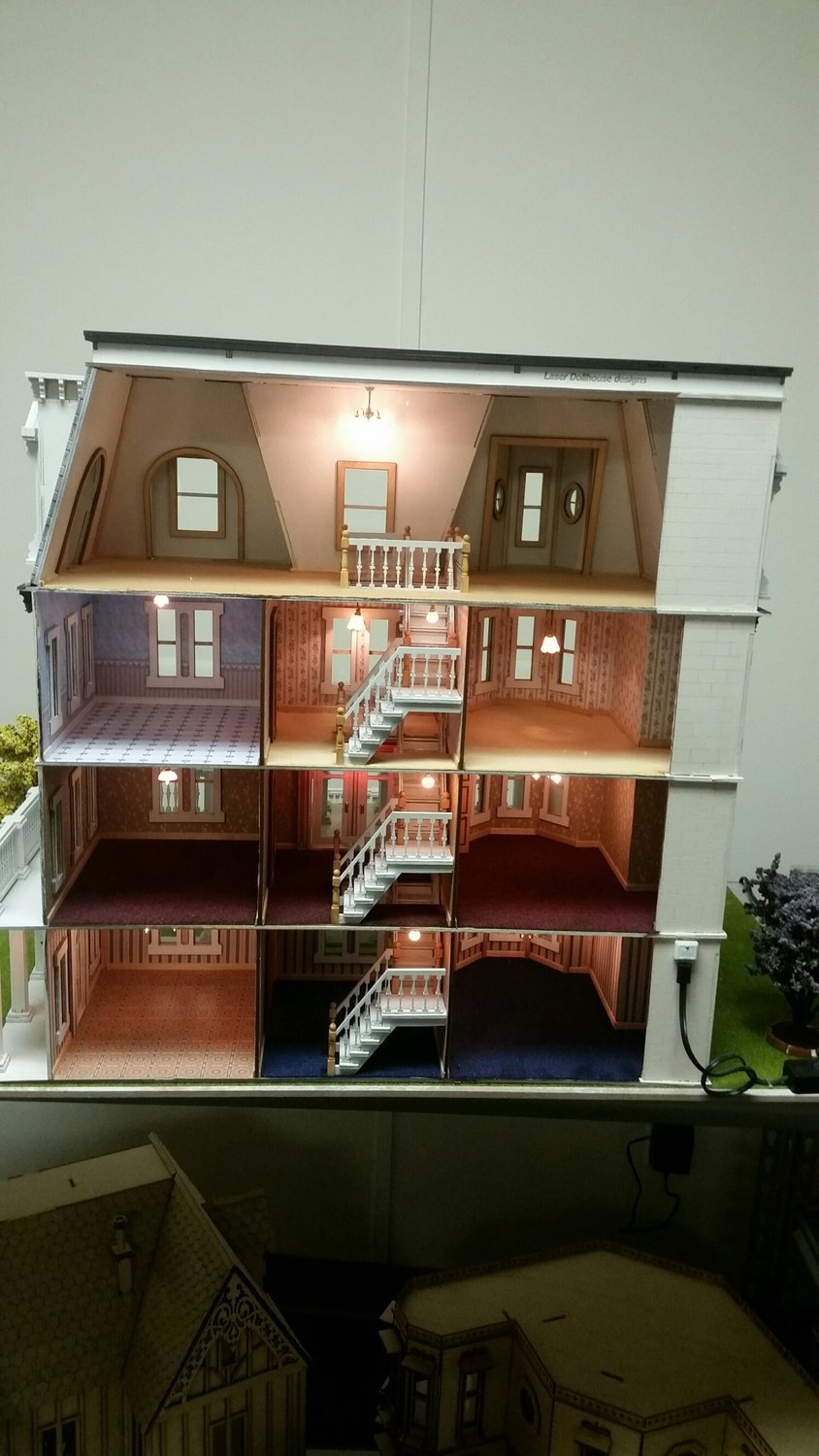Hegeler Carus Masion 1:24 scale Dollhouse