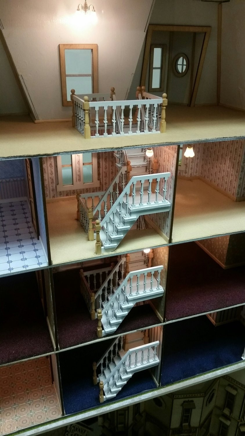 Hegeler Carus Masion 1:24 scale Dollhouse