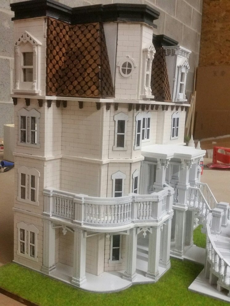 Hegeler Carus Masion 1:48 scale Dollhouse