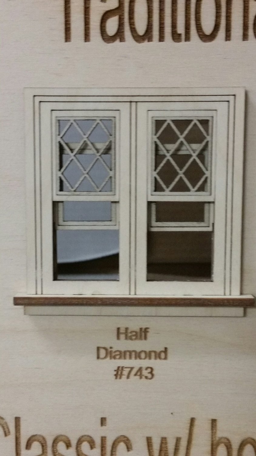 Traditional working Double window/ half diamond pane style 1:24 scale