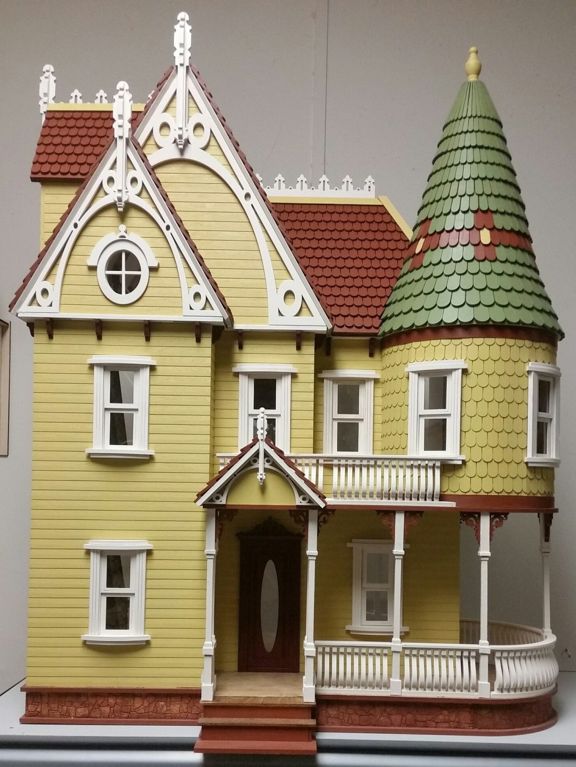 Mirabella Victorian Mansion 1:12 scale