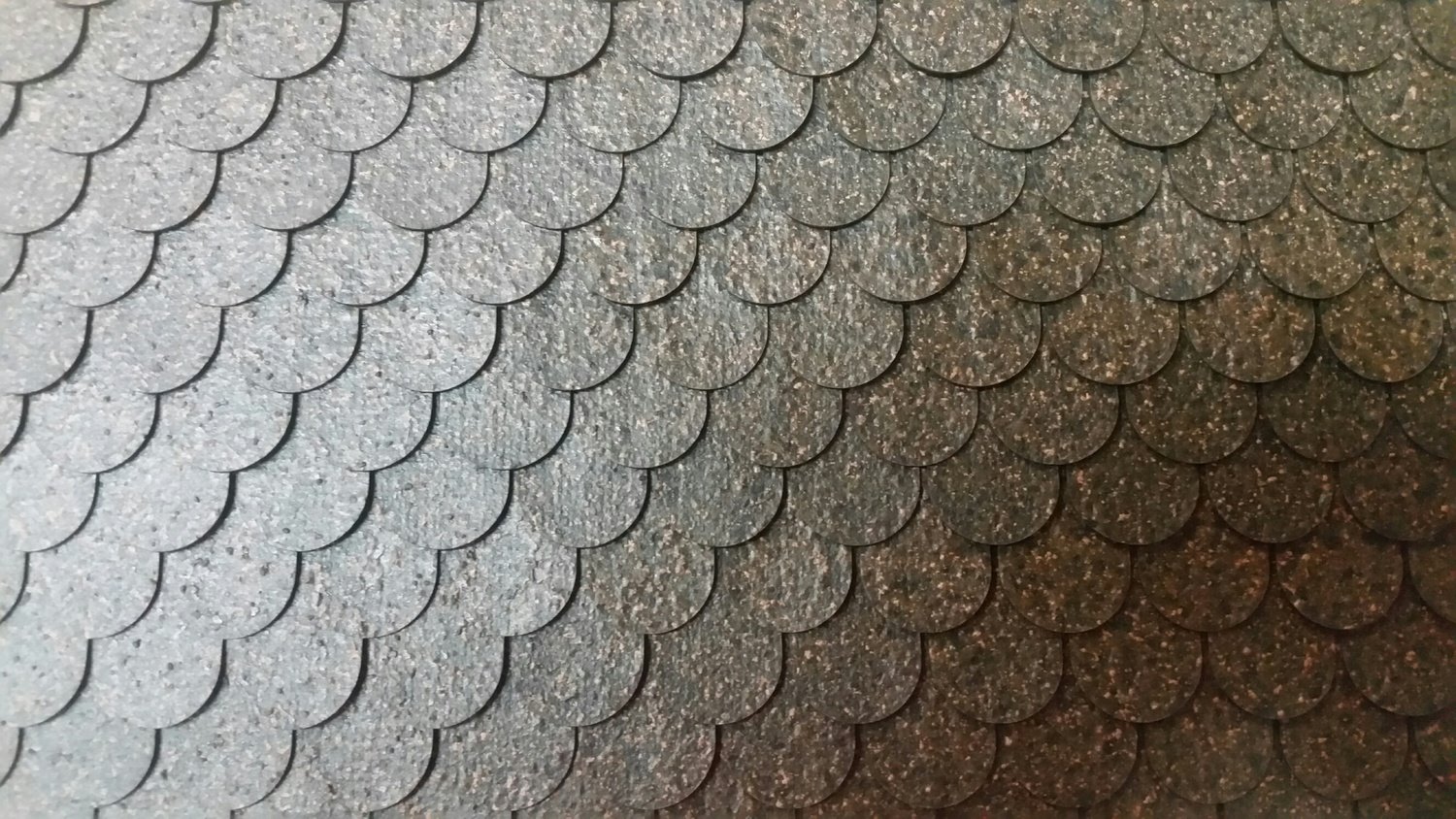 Brown mix fishscale asphalt shingles 1:12 scale