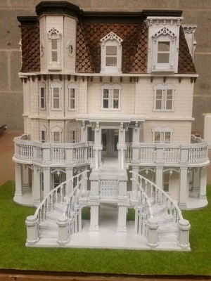 Hegeler Carus Masion 1:48 scale Dollhouse