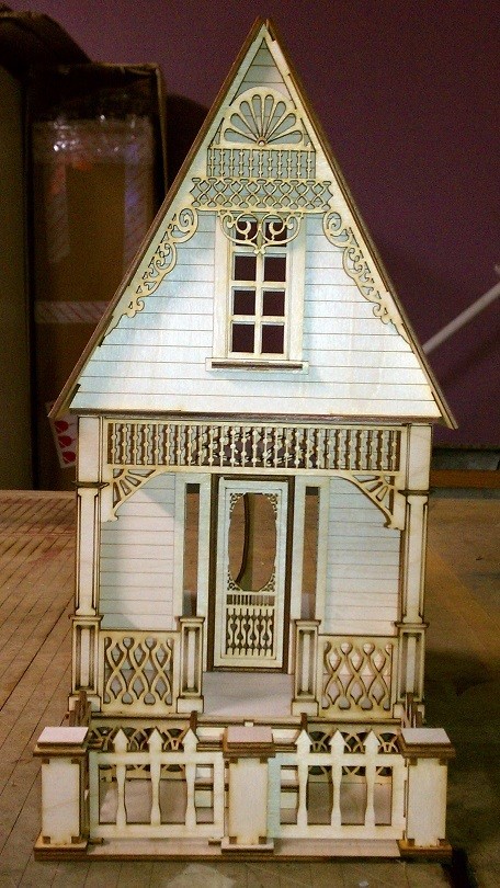 Little Ann Victorian Cottage 1:24 Scale Dollhouse