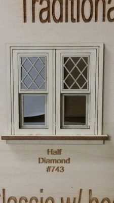 Traditional working Double window/ half diamond pane style 1:24 scale