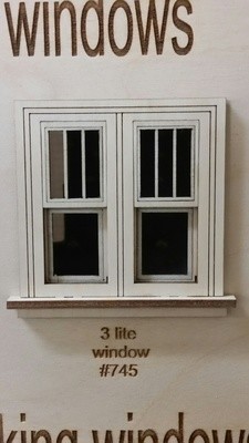 Traditional working Double window/ 3 lite pane style 1:24 scale