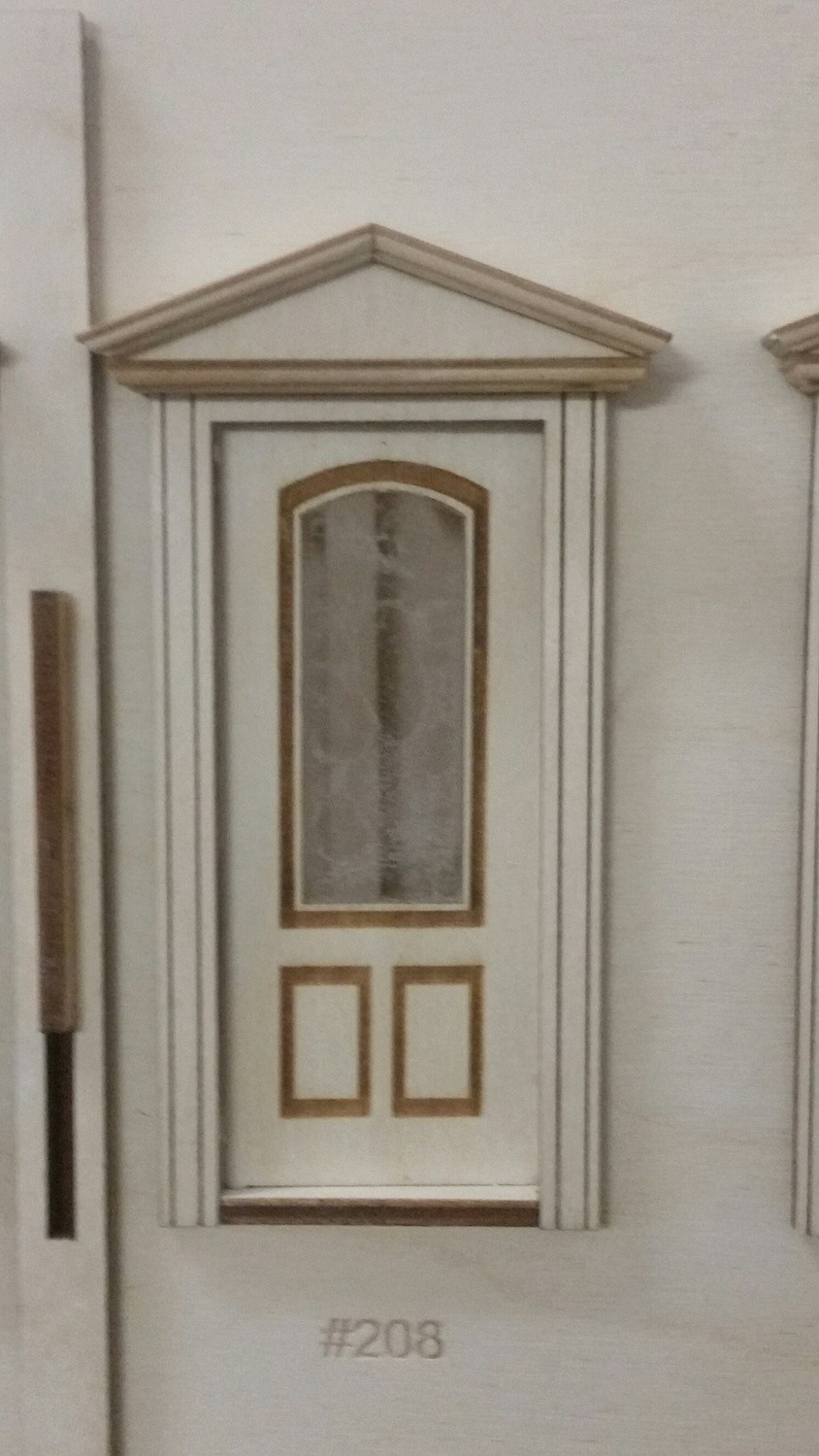 Victorian Arched 3 panel Exterior Door 1:24 scale