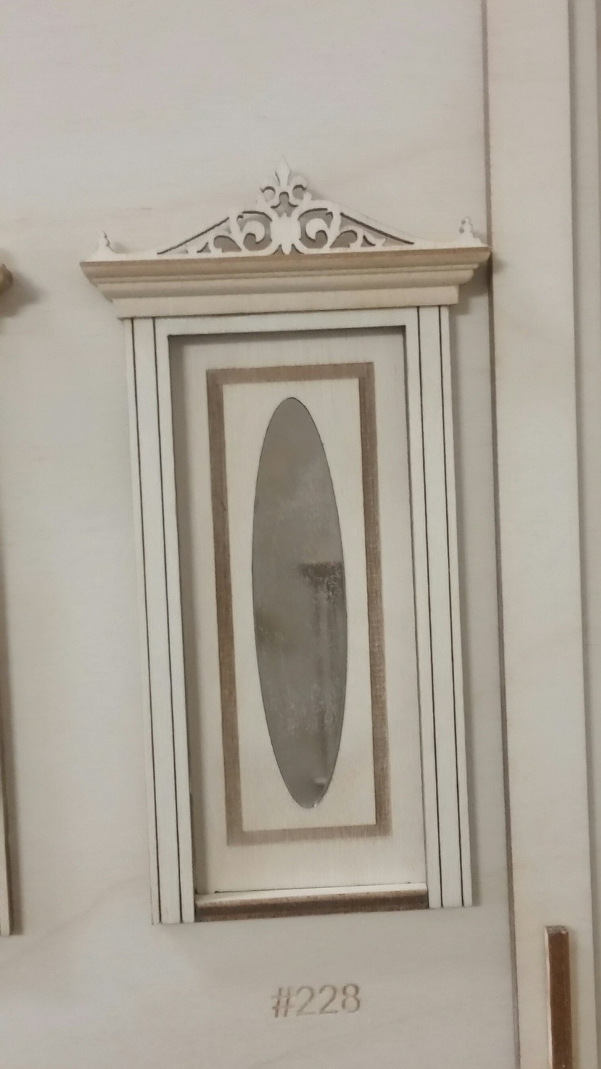 Classic oval single panel Exterior Door 1:24 scale