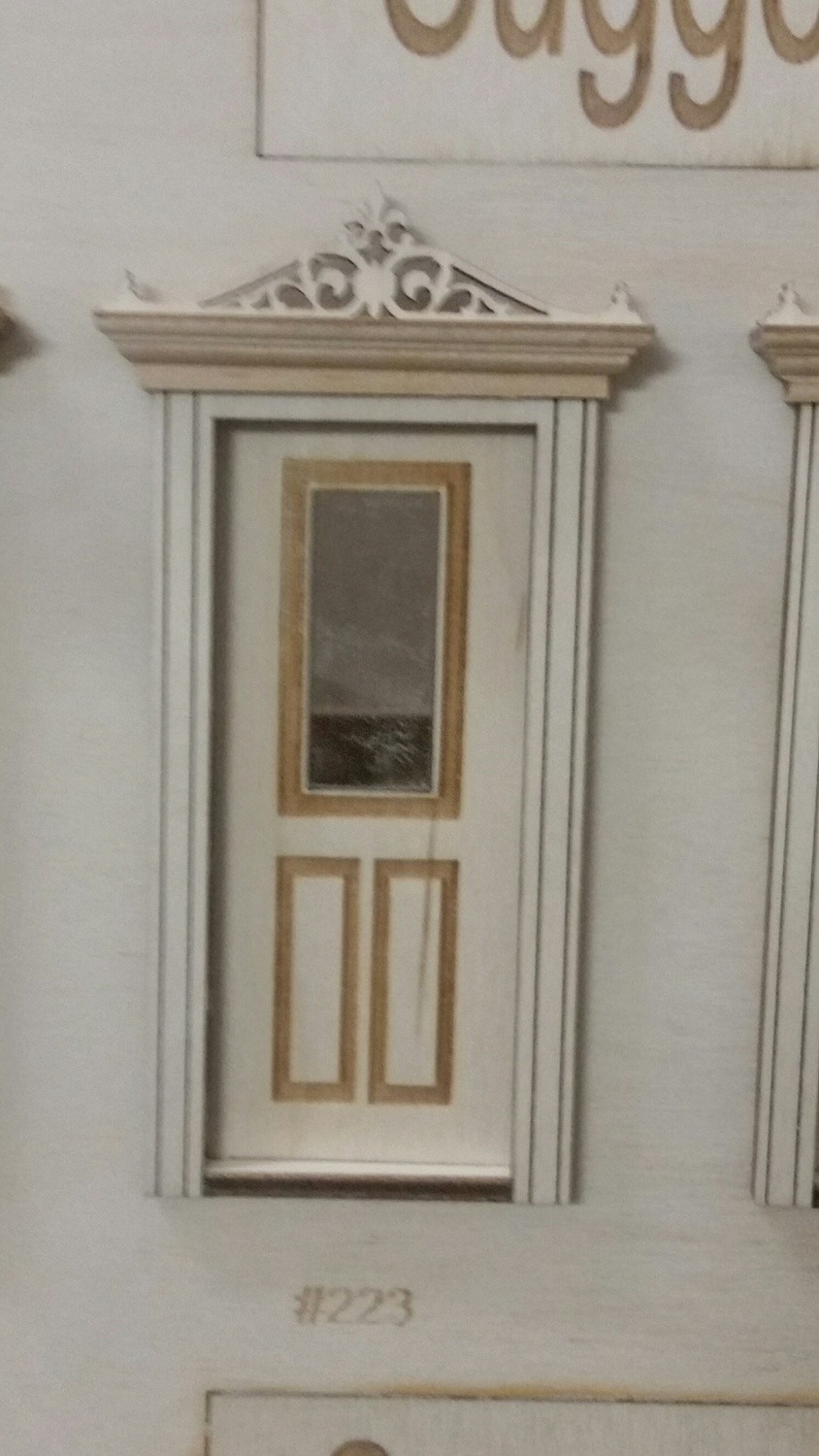 Classic single lite 3 panel Exterior Door 1:24 scale