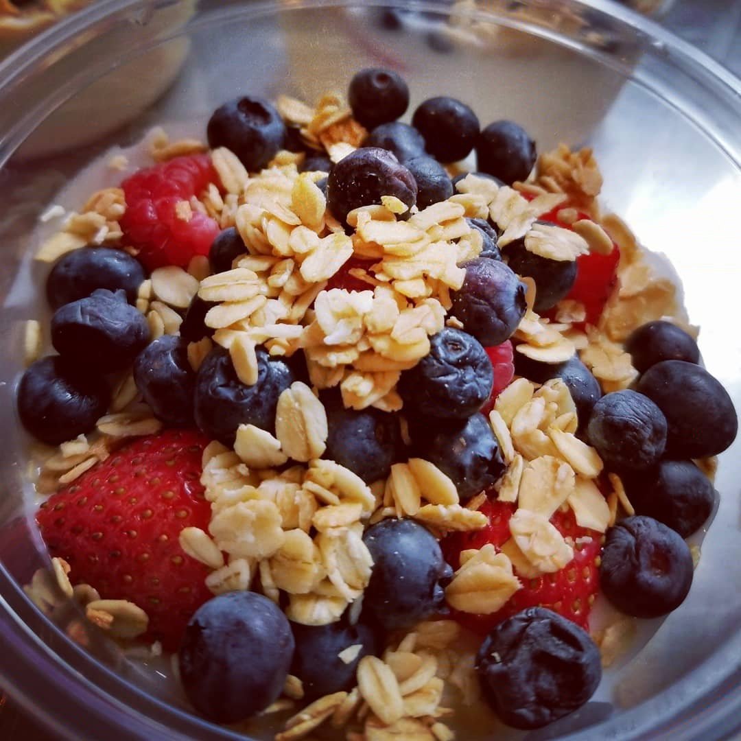 Fruit n Yogurt Granola Parfait Box