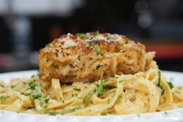 Crab Cake linguine