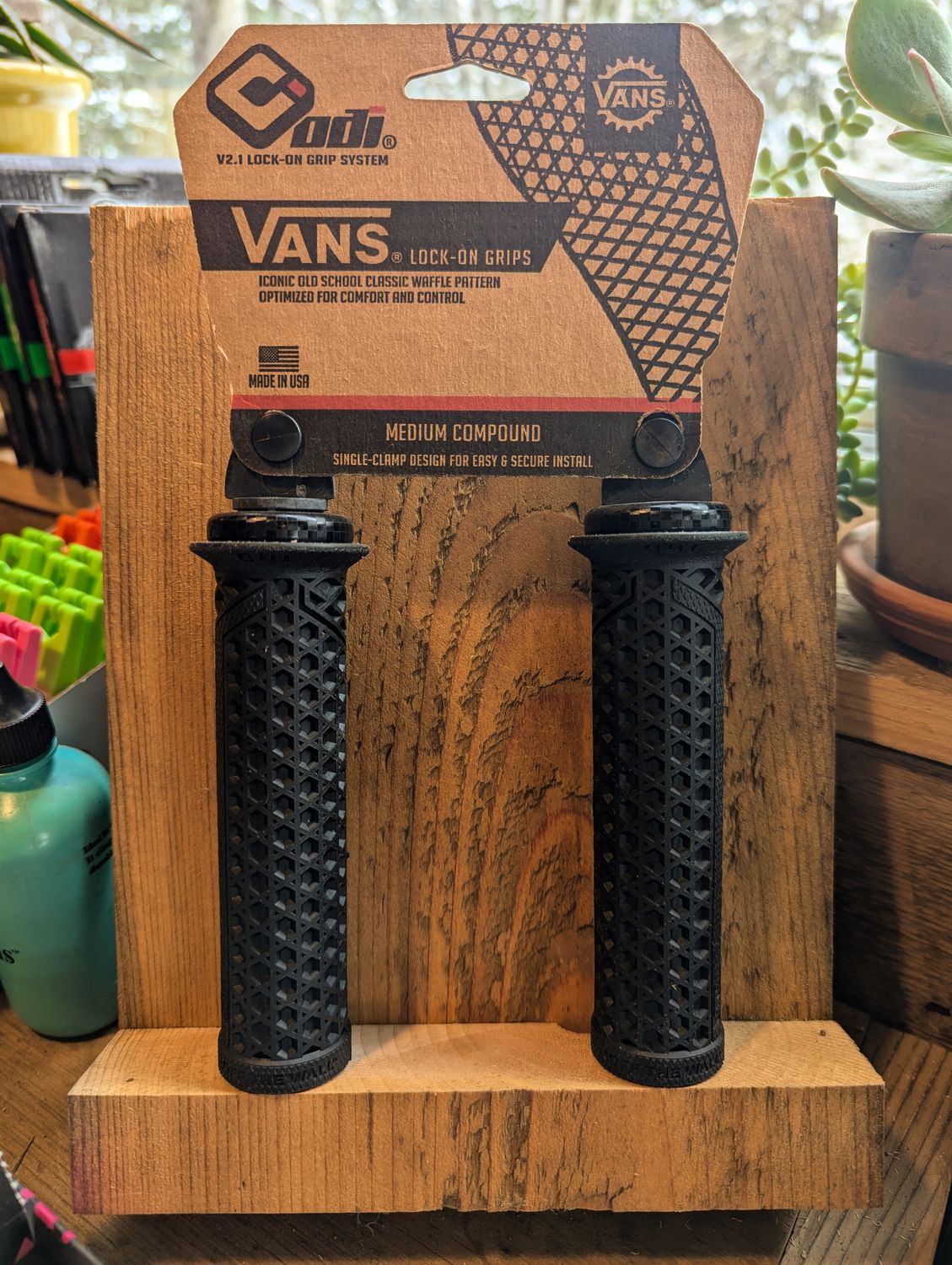 grips ODI Vans v2.1 Lock-On 135mm noir