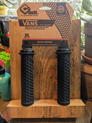 grips ODI Vans v2.1 Lock-On 135mm noir