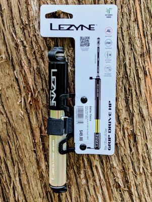 Pompe Lezyne Grip Drive HP ABS Flip Chuck 120PSI Argent&amp; noir 185mm