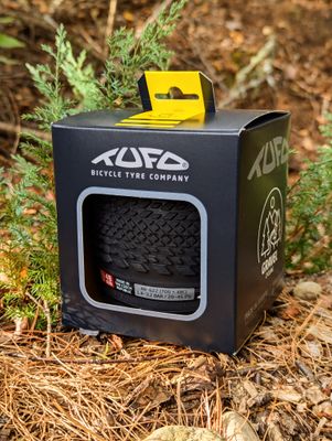 Pneu TUFO Gravel Thundero 700x48 Tubeless noir