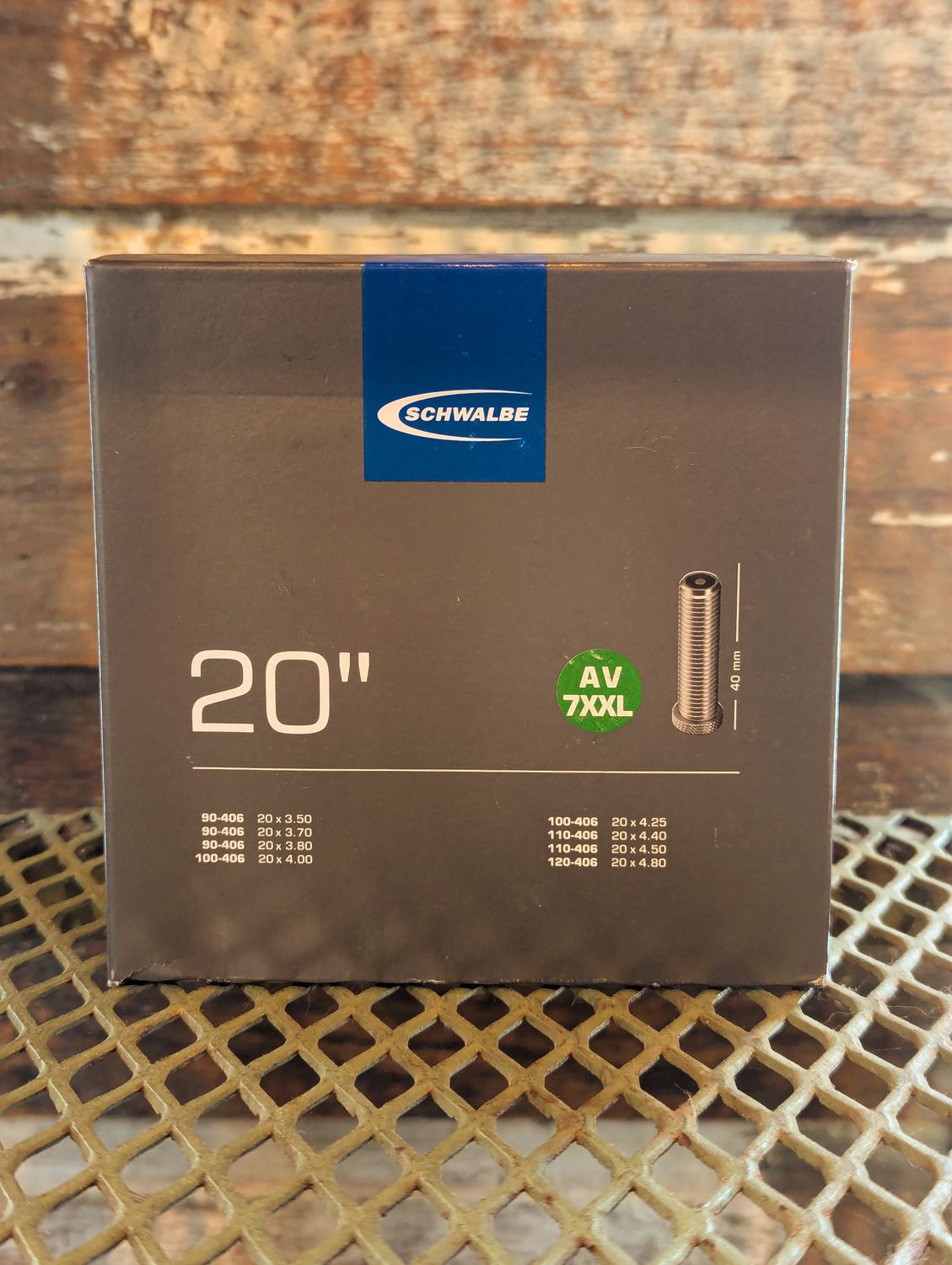 Chambre à air Schwalbe  FAT 20x3.7-4.80 schrader 40mm