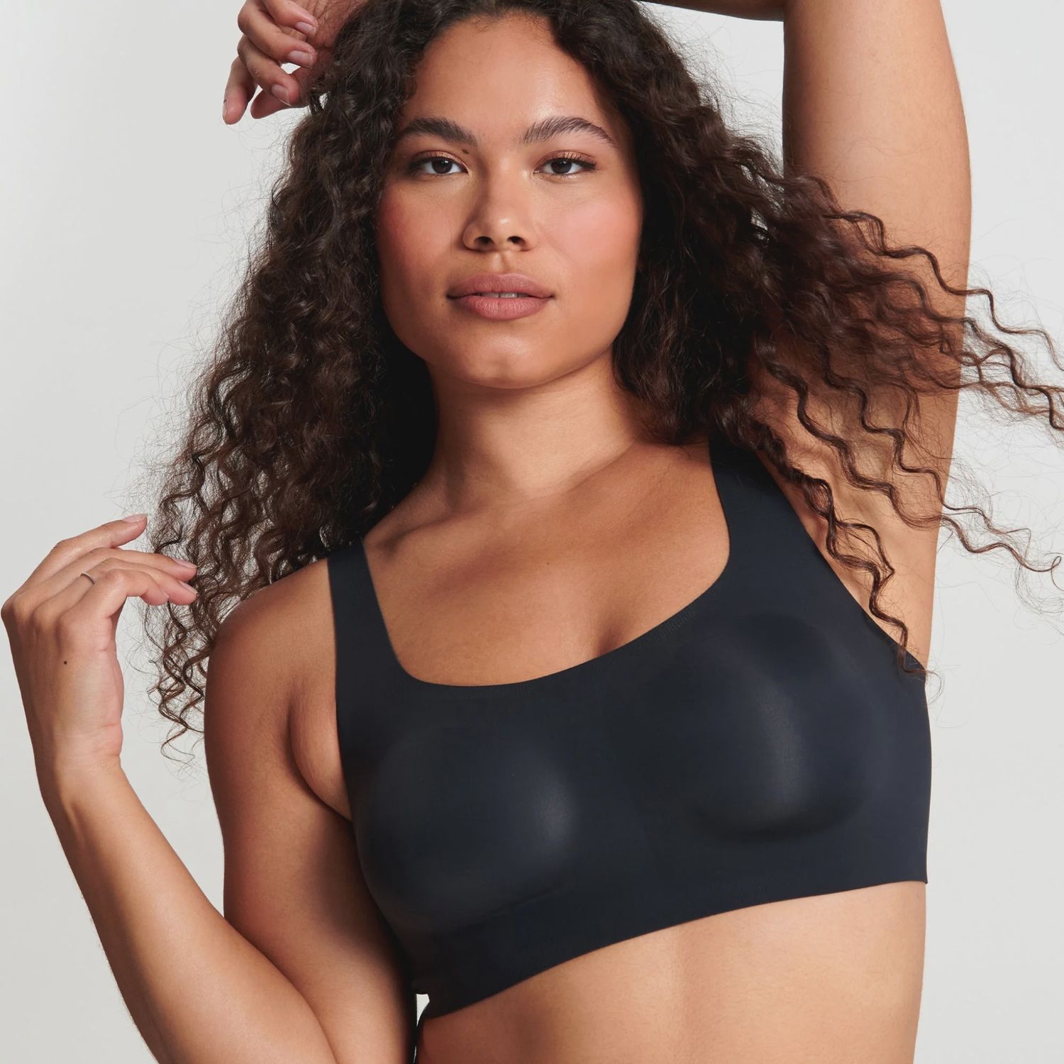 Evelyn Scoop (Black) - Evelyn &amp; Bobbie