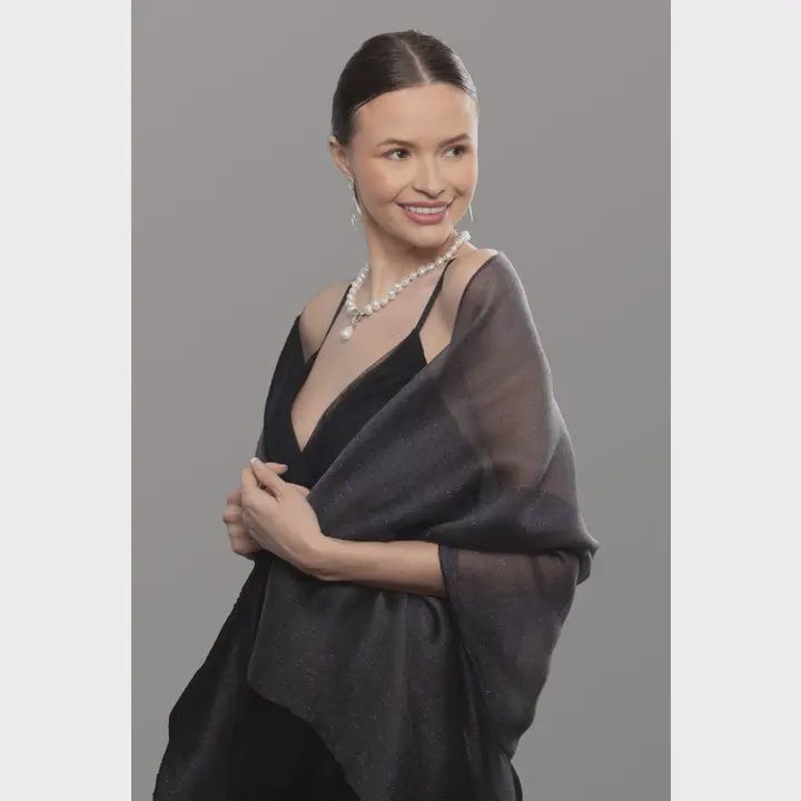 Iridescence Black Wrap