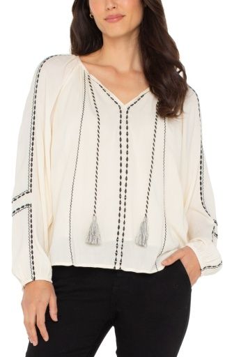 long slv woven raglan blouse w. emb, Size: XS