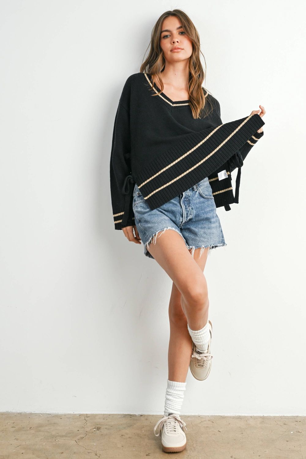 V-Neck Trimmed Long Sleeve Top