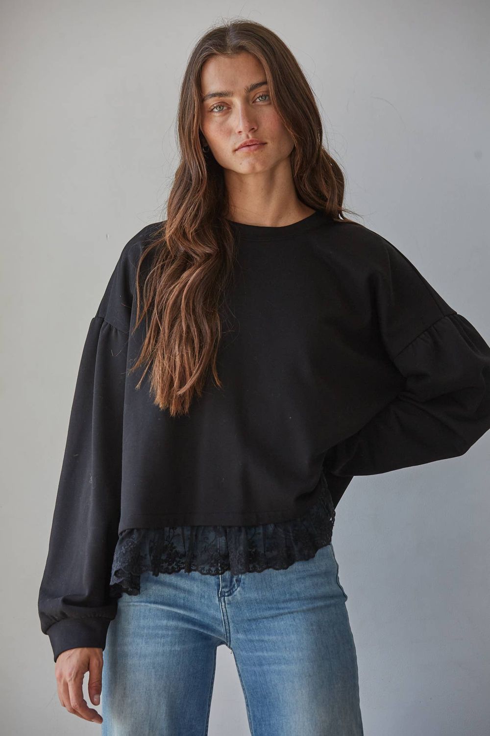 Knit Cotton Crew Neck Top w/ Lace Trim