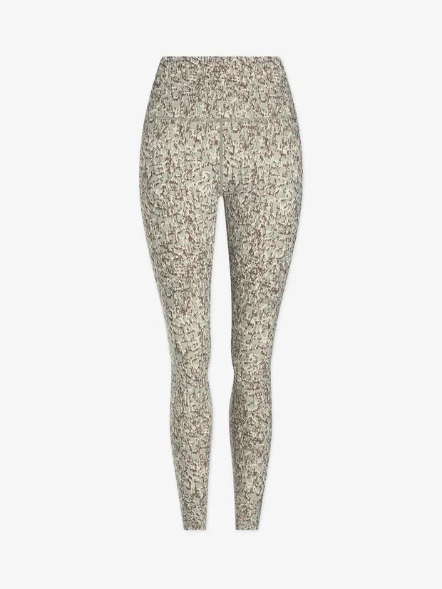 Varley Form High Pocket Legging 25- Seagrass Sketched Leopard