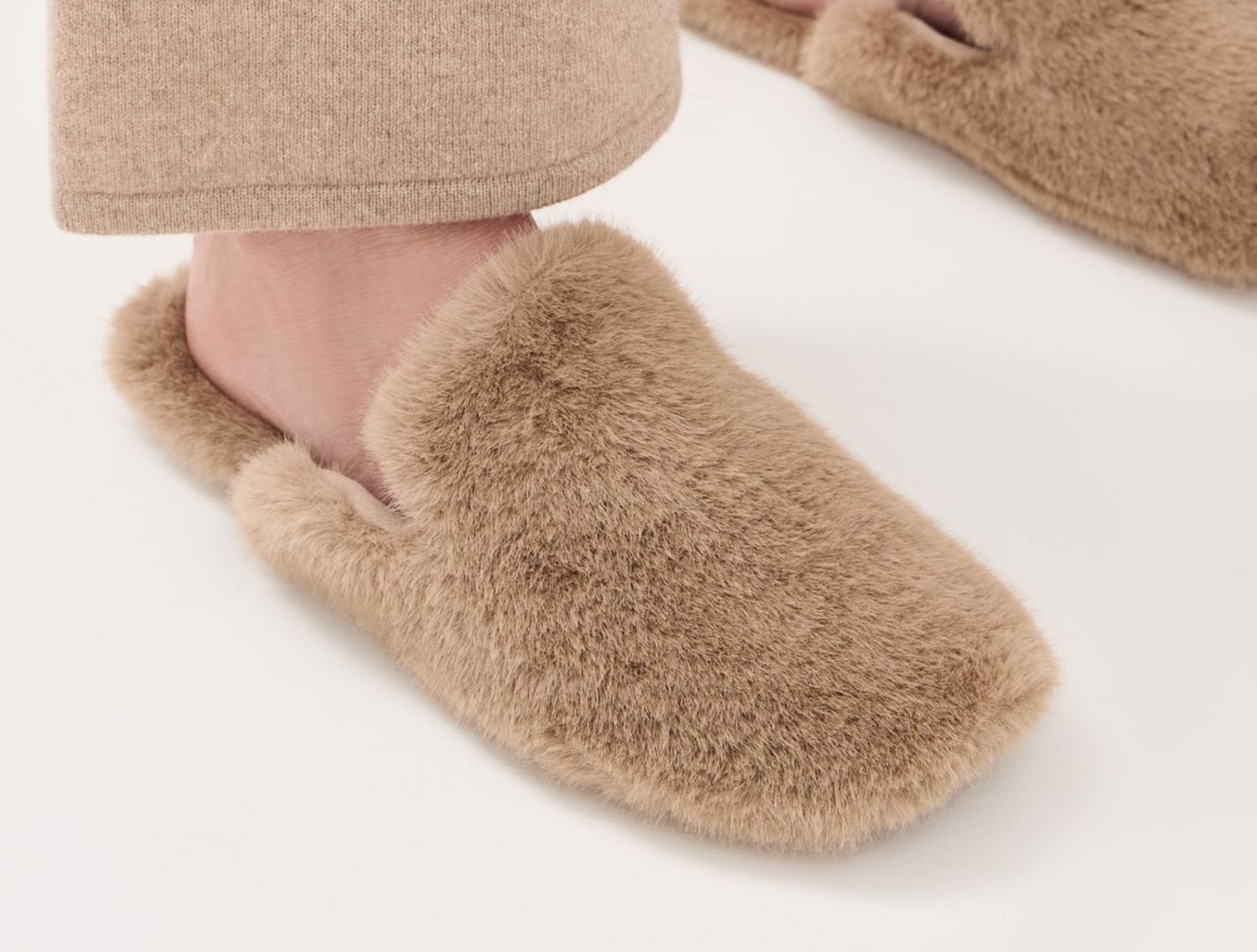 Plush Mule Slippers- Toffee