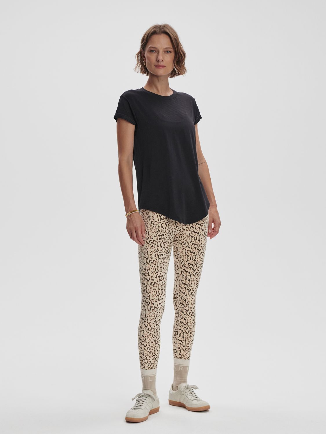 Jade Seamless Tee- Black