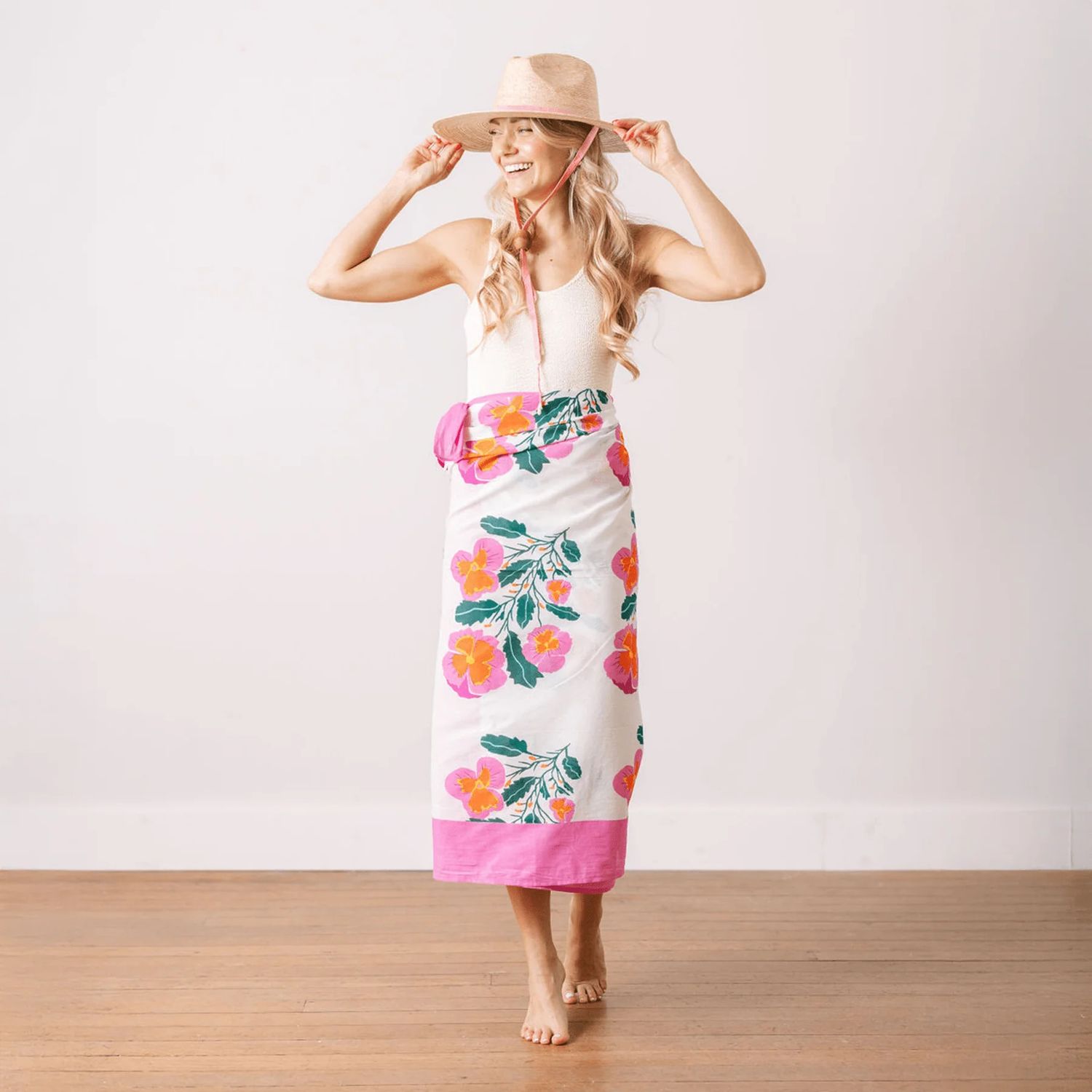 Pink Flower Sarong (71&quot;)